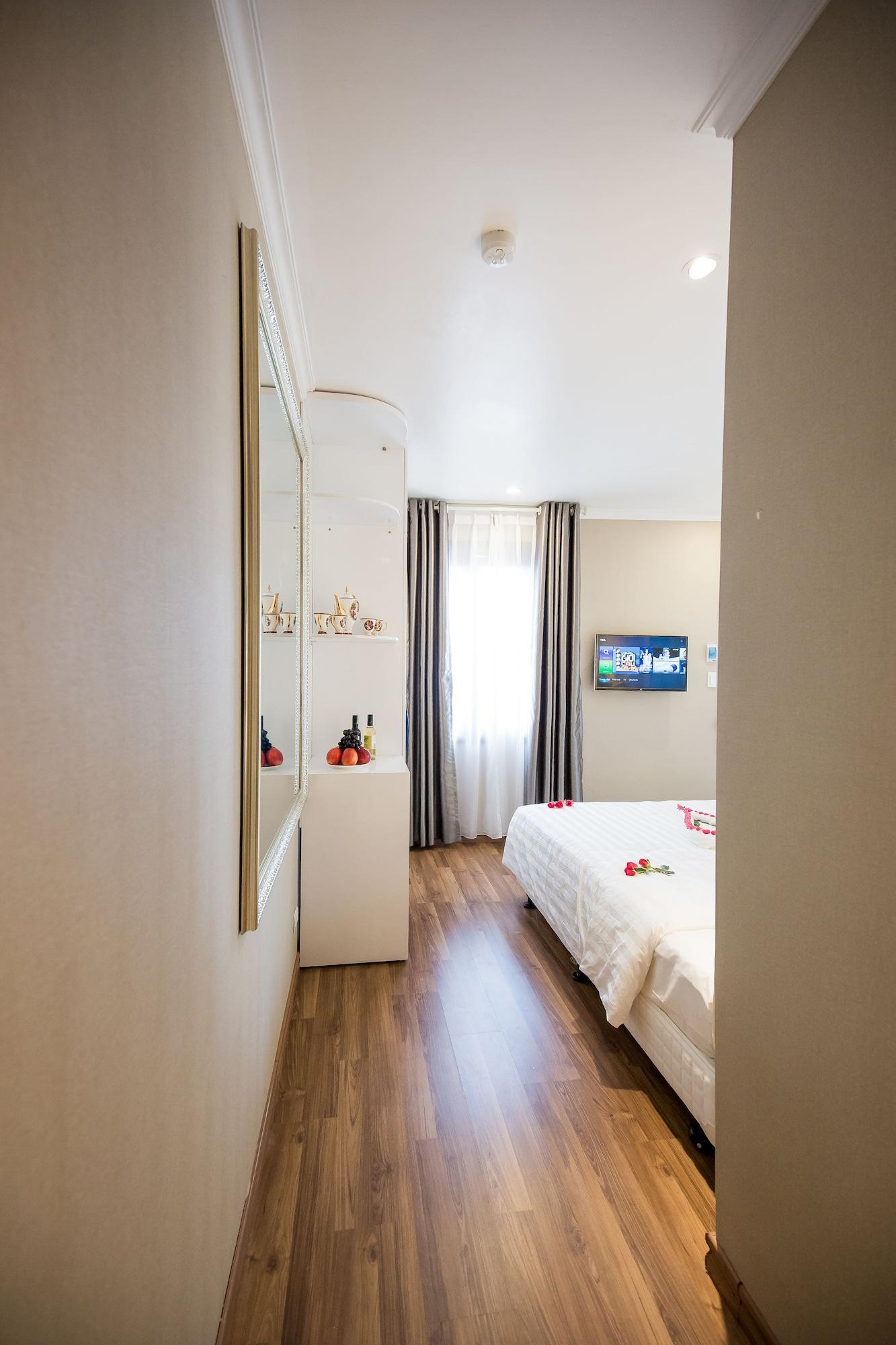 Little Hanoi Deluxe Hotel Bagian luar foto