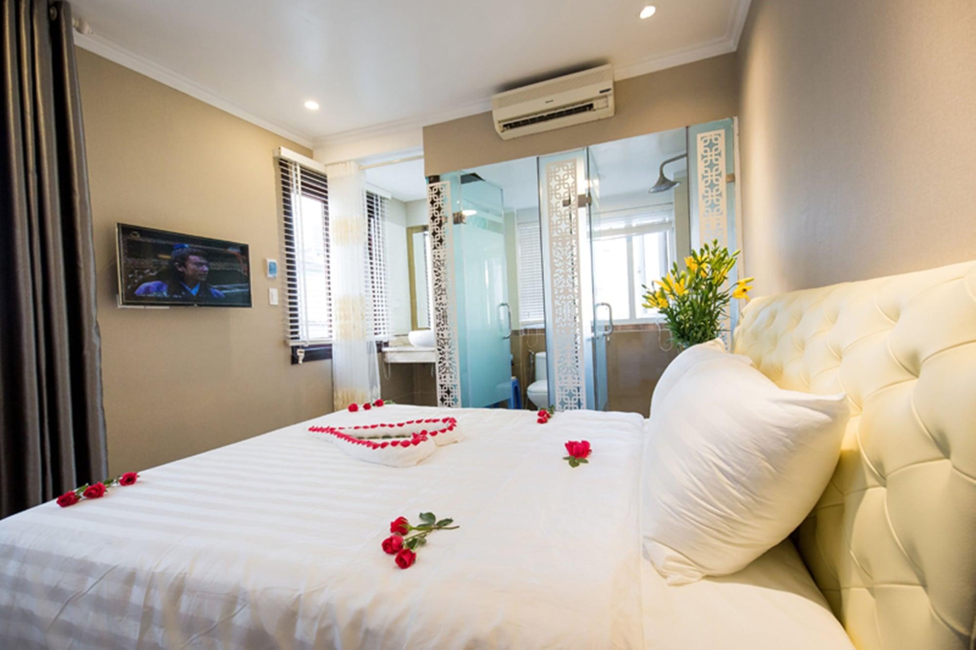 Little Hanoi Deluxe Hotel Bagian luar foto